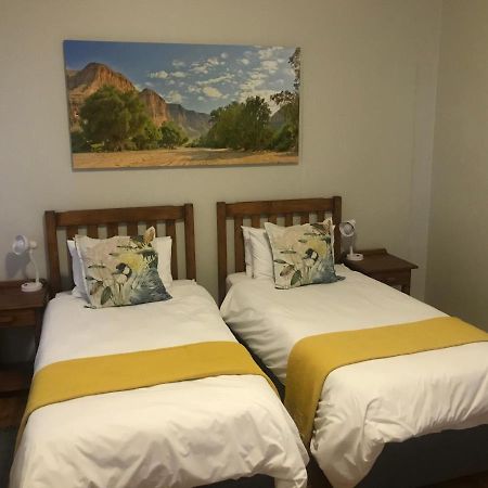 Rocky Shore Guesthouse Swakopmund Exterior foto