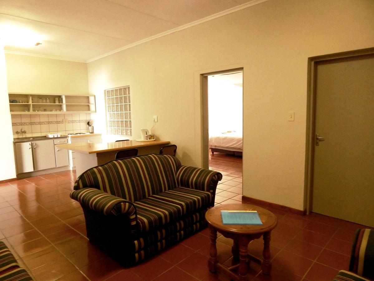 Rocky Shore Guesthouse Swakopmund Exterior foto