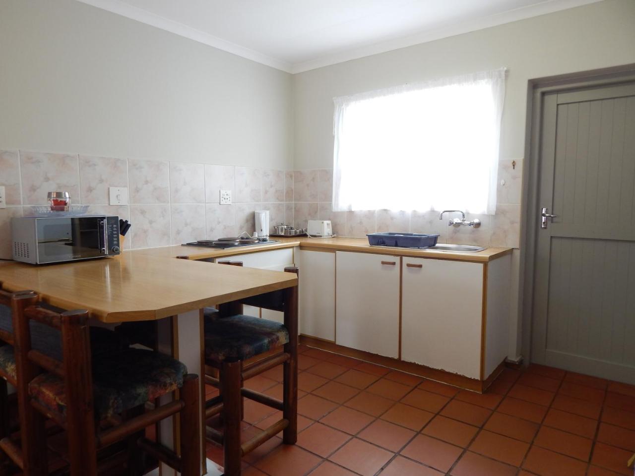 Rocky Shore Guesthouse Swakopmund Exterior foto