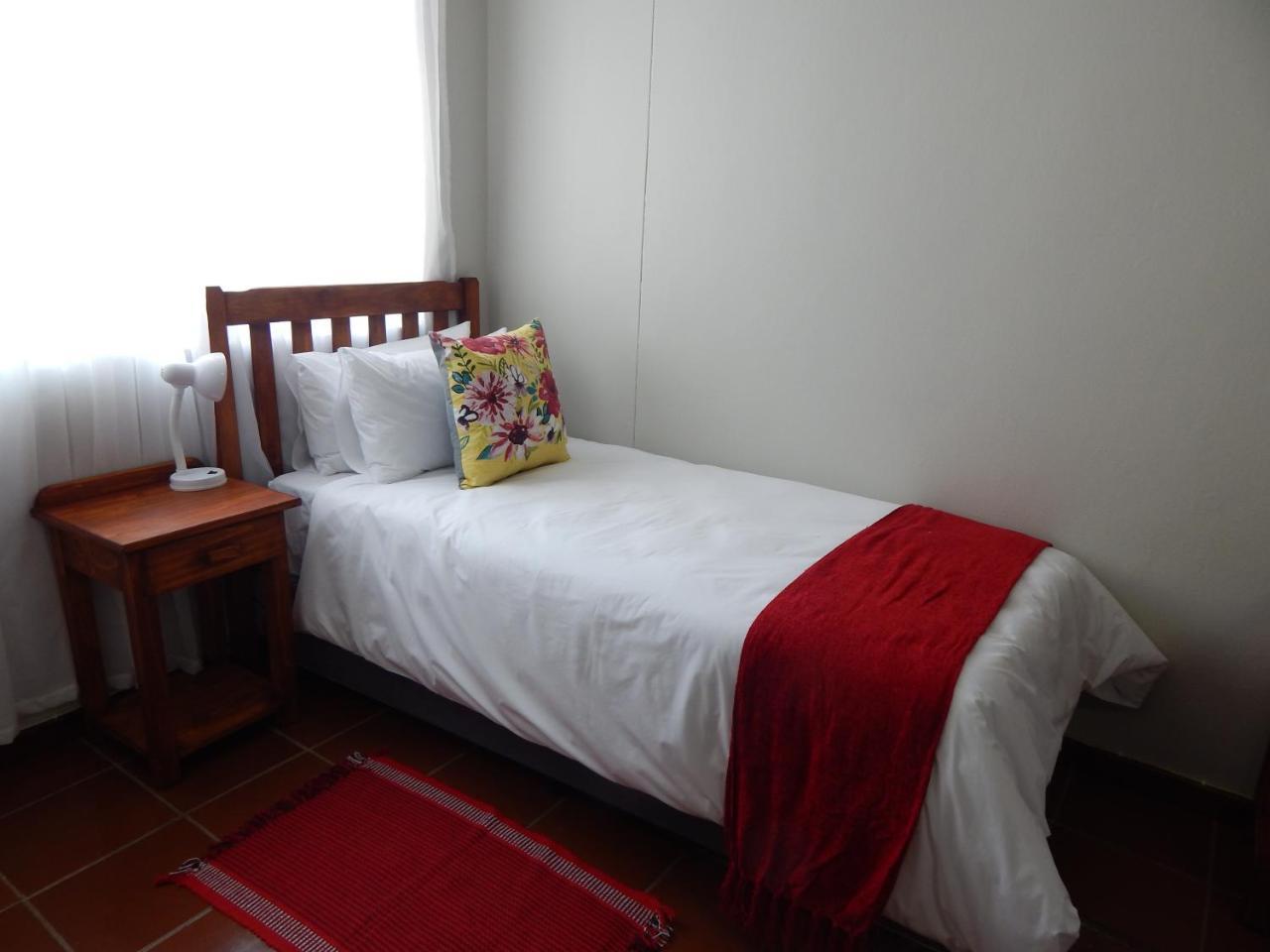 Rocky Shore Guesthouse Swakopmund Exterior foto