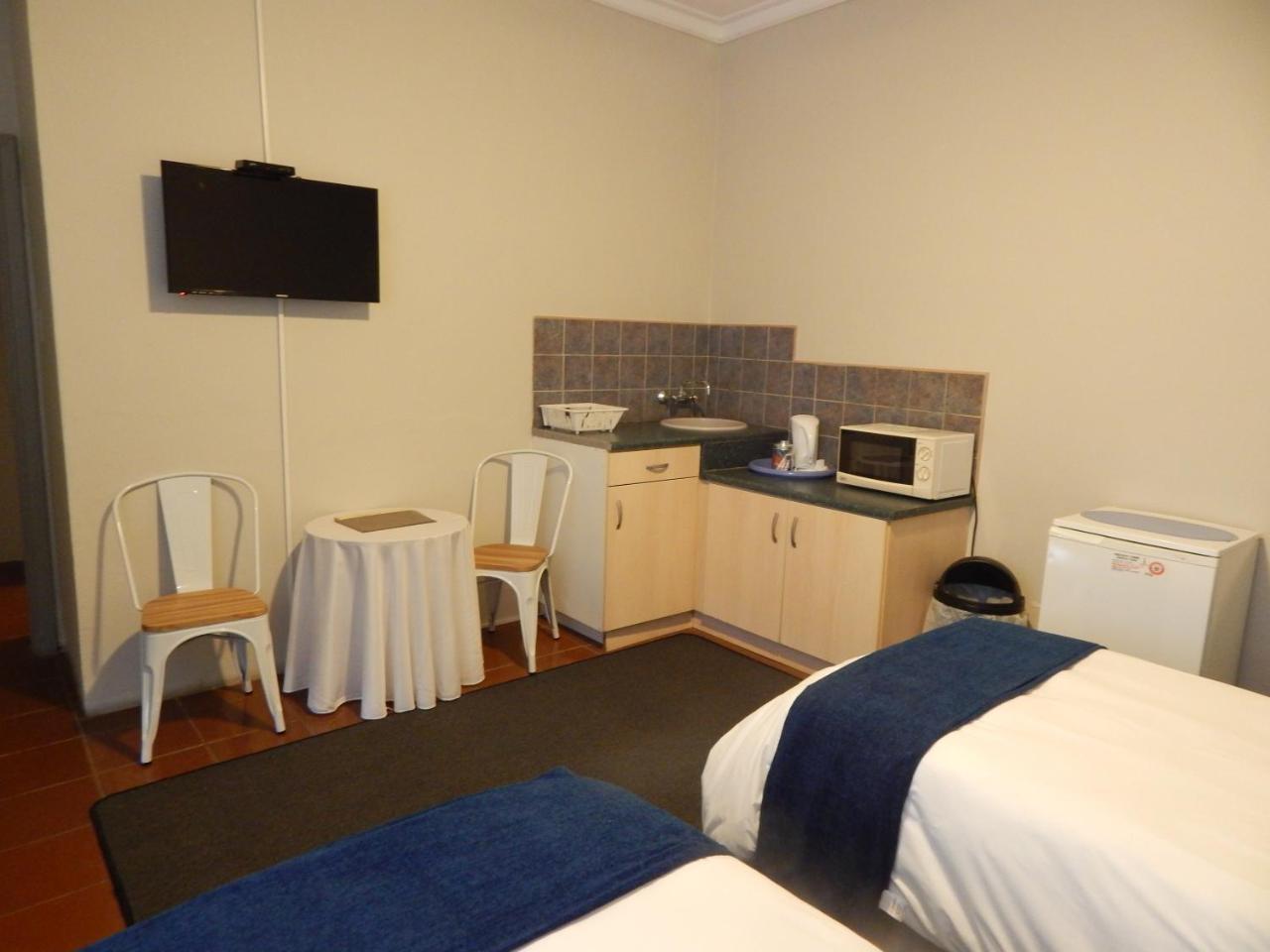 Rocky Shore Guesthouse Swakopmund Exterior foto