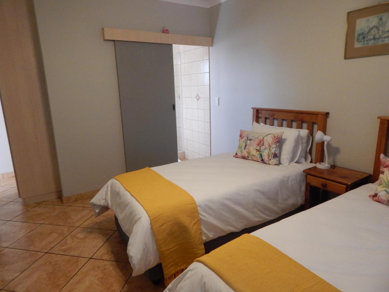 Rocky Shore Guesthouse Swakopmund Exterior foto