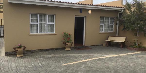 Rocky Shore Guesthouse Swakopmund Exterior foto